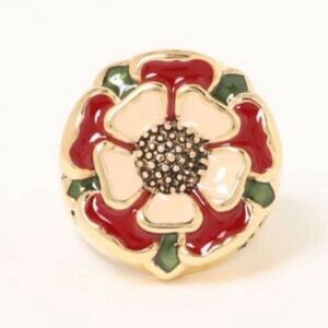 New Vivienne Westwood Tudor Rose Ring Limited Edition Including Dust Bag
